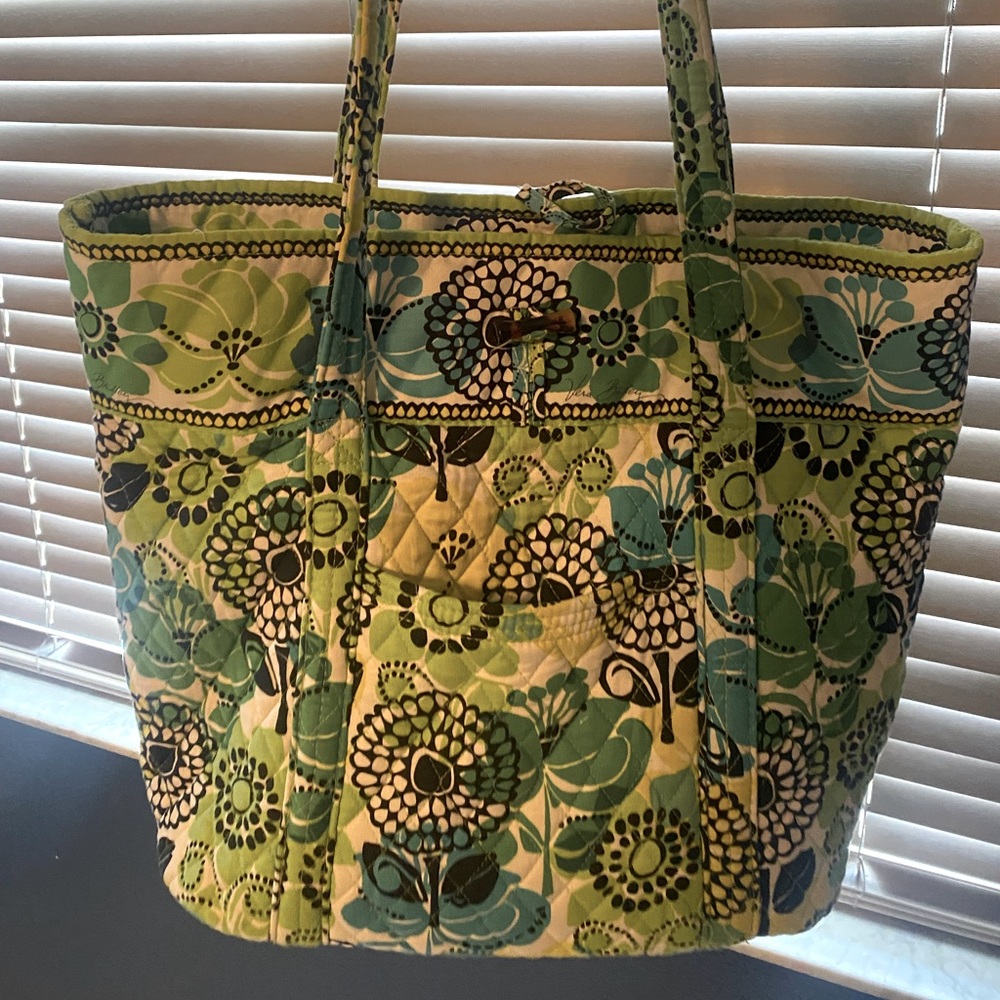 Vera Bradley Super Cute Tote
